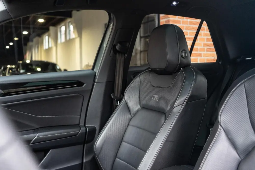 Volkswagen T-Roc 1.5 TSI R-Line Pano / Memory / Beats uit 2022, foto 11