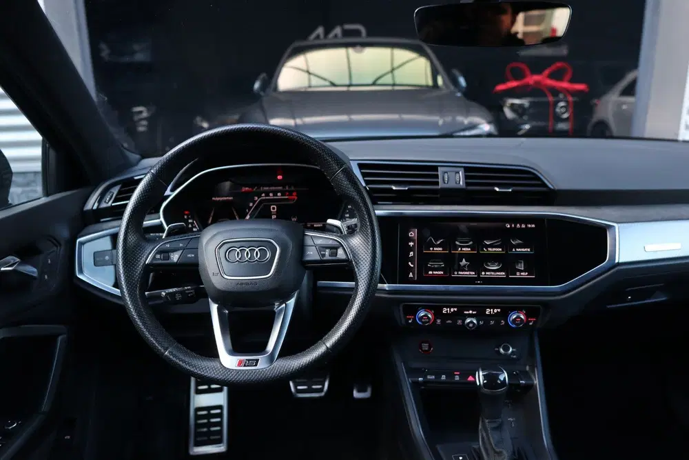 Audi RS Q3 2.5 TFSI uit 2021, foto 19