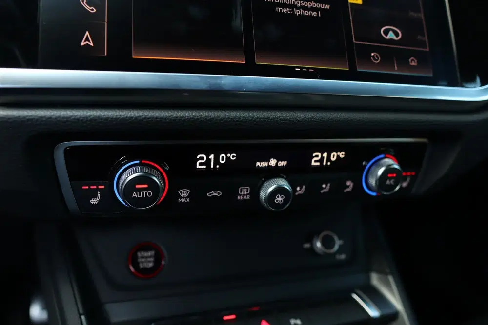 Audi RS Q3 2.5 TFSI uit 2021, foto 20