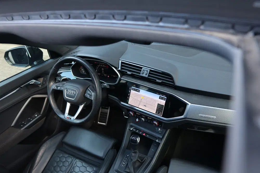 Audi RS Q3 2.5 TFSI uit 2021, foto 3