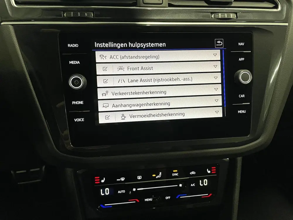 Volkswagen Tiguan 1.5 TSI R-Line/ Cam/ IQ LED/ CarPlay/ Trek uit 2022, foto 14