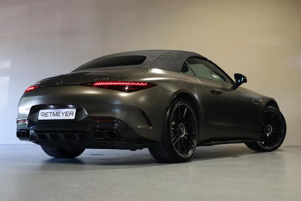 Mercedes-Benz SL AMG 63 4MATIC+ uit 2023, foto 11