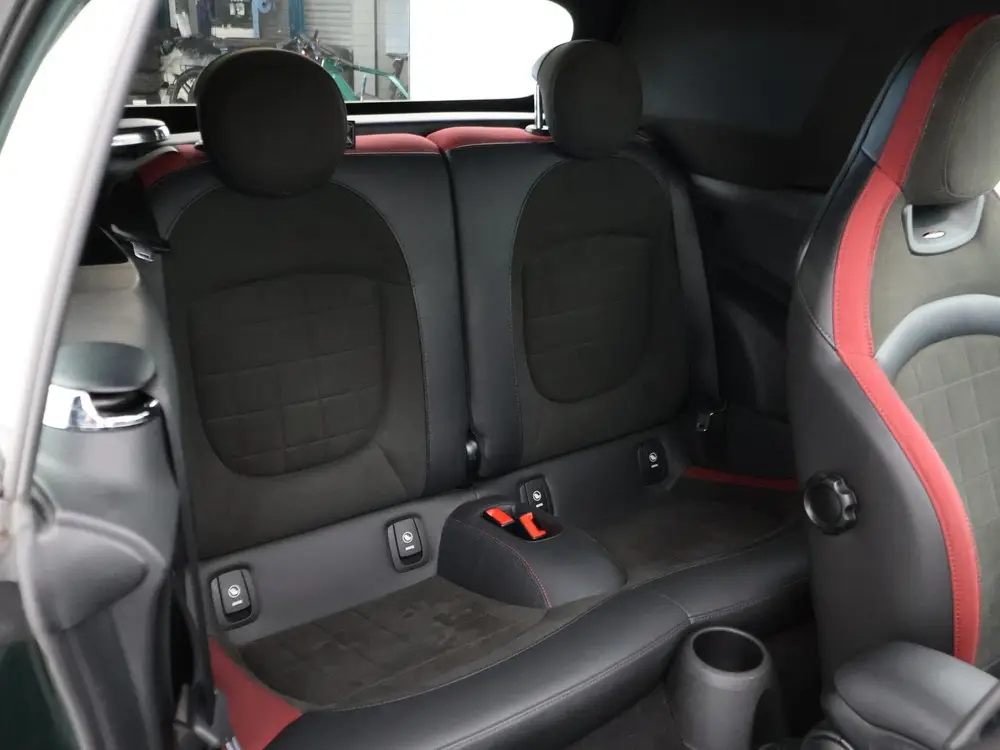 Mini Cabrio 2.0 JCW JOHN COOPER WORKS 231 PK REBEL GRE uit 2019, foto 10