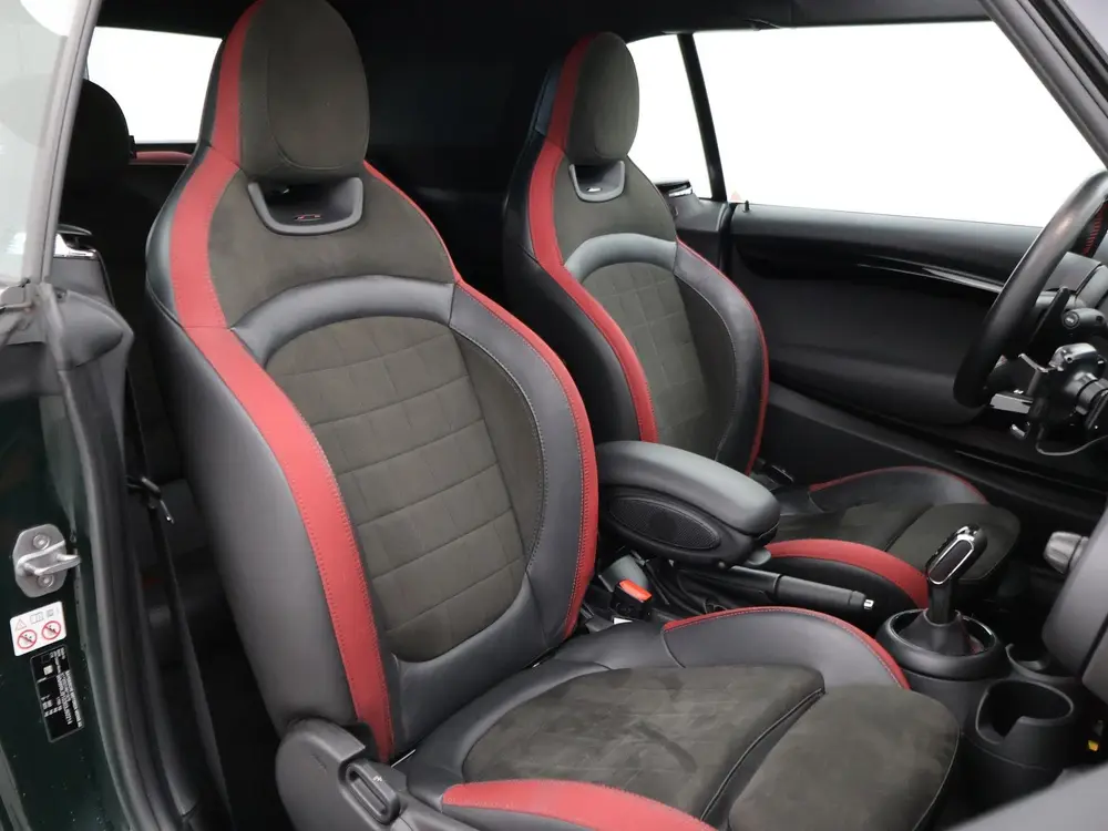 Mini Cabrio 2.0 JCW JOHN COOPER WORKS 231 PK REBEL GRE uit 2019, foto 4