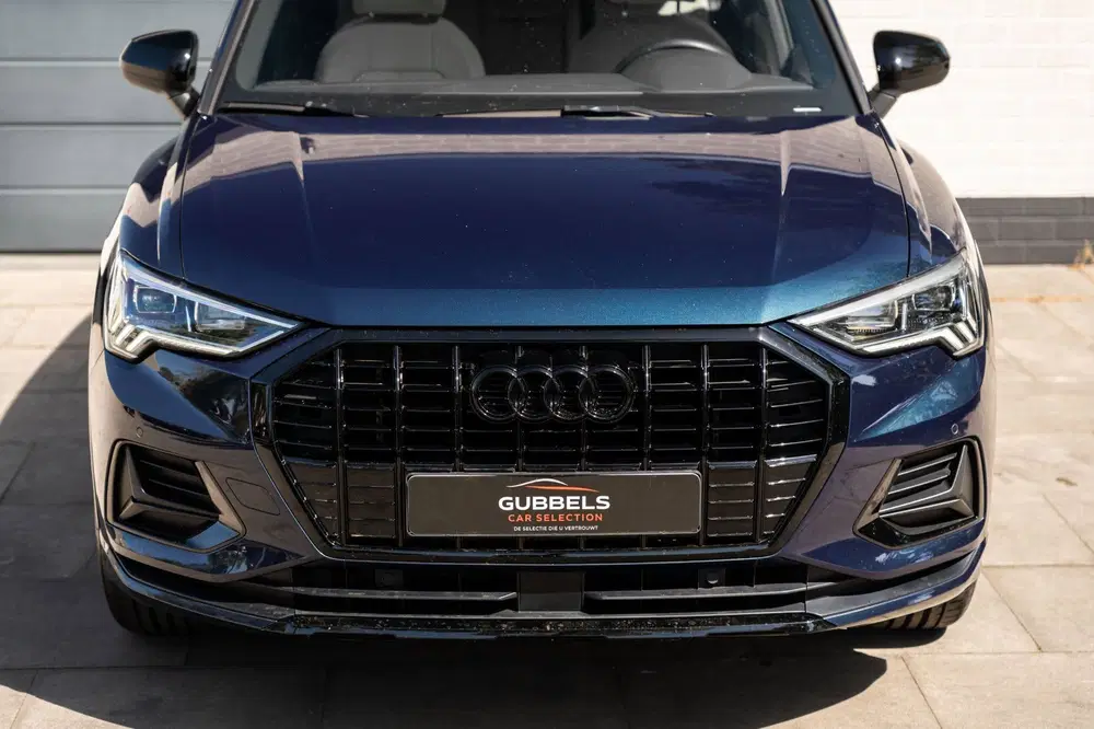 Audi Q3 35 TFSI S-line Black Optic uit 2019, foto 10