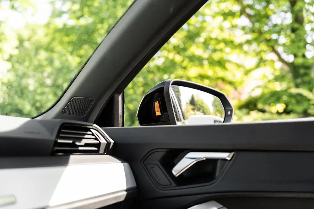 Audi Q3 35 TFSI S-line Black Optic uit 2019, foto 20