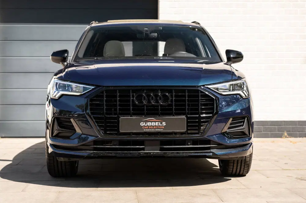 Audi Q3 35 TFSI S-line Black Optic uit 2019, foto 8
