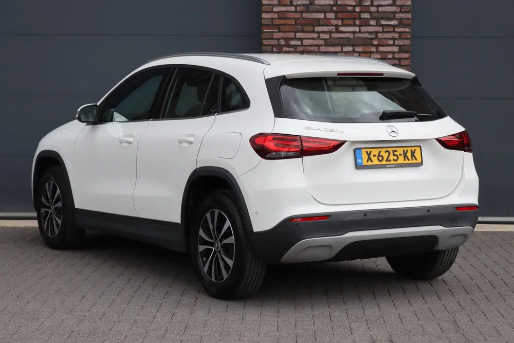Mercedes-Benz GLA GLA 250 e Luxury Line uit 2022, foto 5