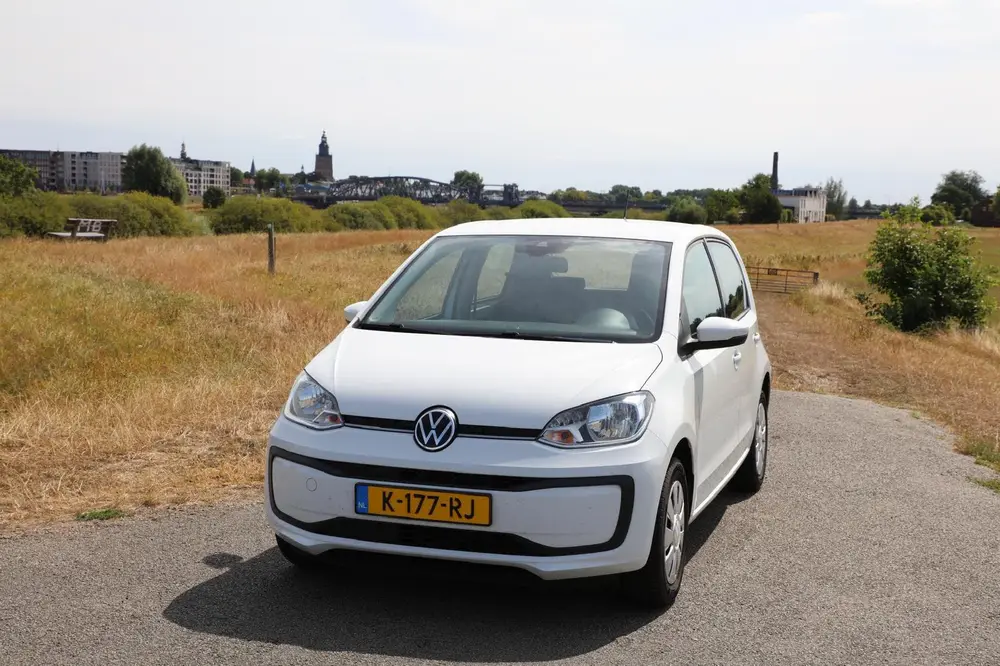 Volkswagen Up! 1.0 Move 65PK 5D 2021 Wit uit 2021, foto 10