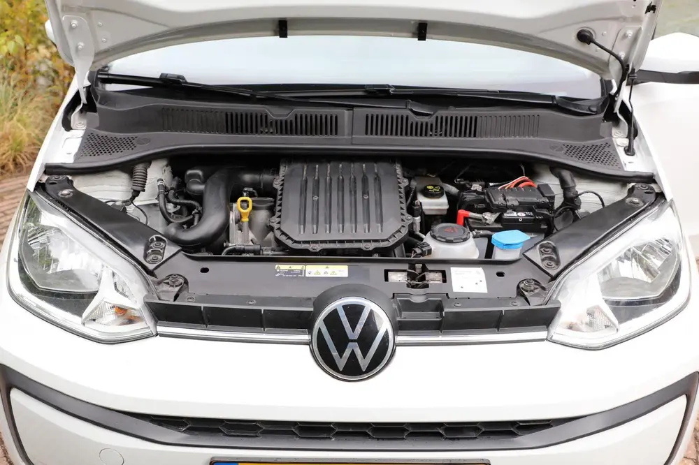 Volkswagen Up! 1.0 Move 65PK 5D 2021 Wit uit 2021, foto 11