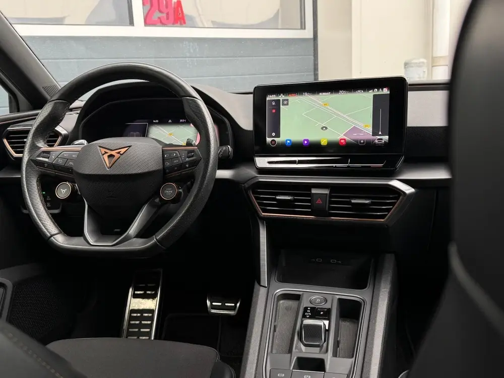 Cupra Leon 1.4 e-Hybrid VZ Business | Full LED | Half Leder uit 2021, foto 3