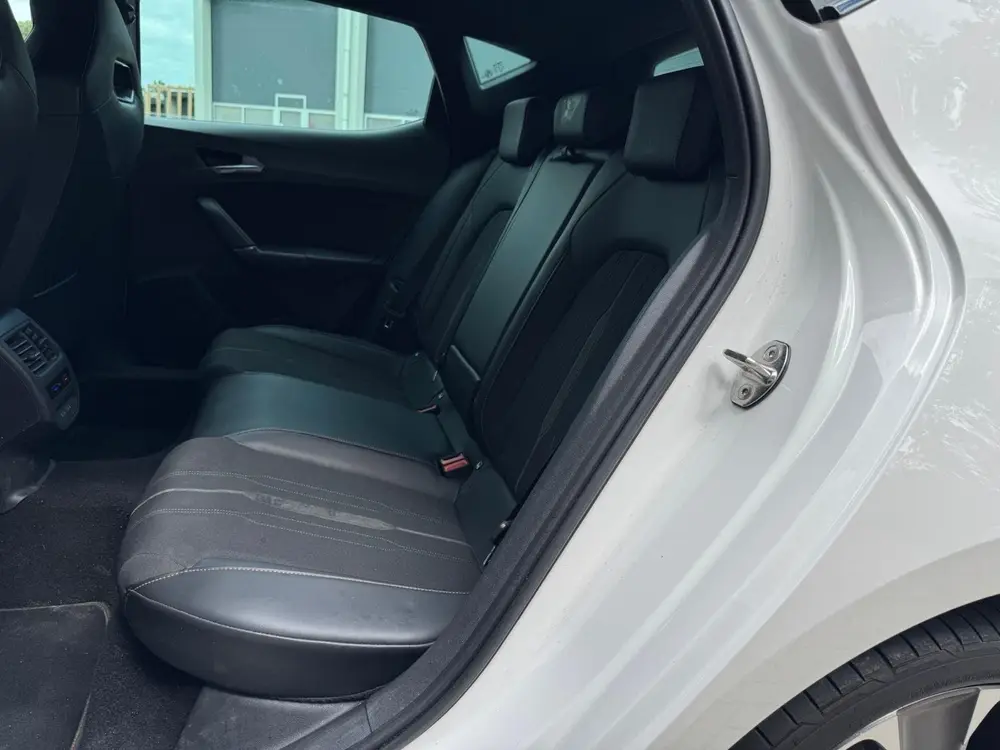 Cupra Leon 1.4 e-Hybrid VZ Business | Full LED | Half Leder uit 2021, foto 6