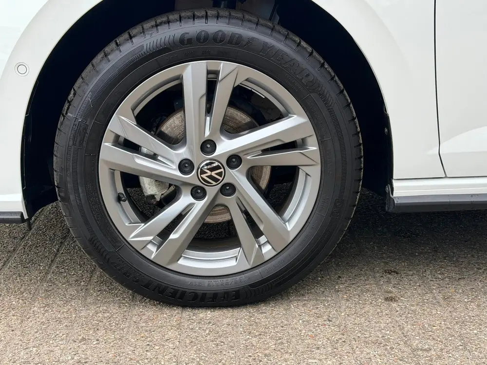 Volkswagen Polo 1.0 TSI R-Line Edition / PANO / IQ / NL AUTO uit 2025, foto 9