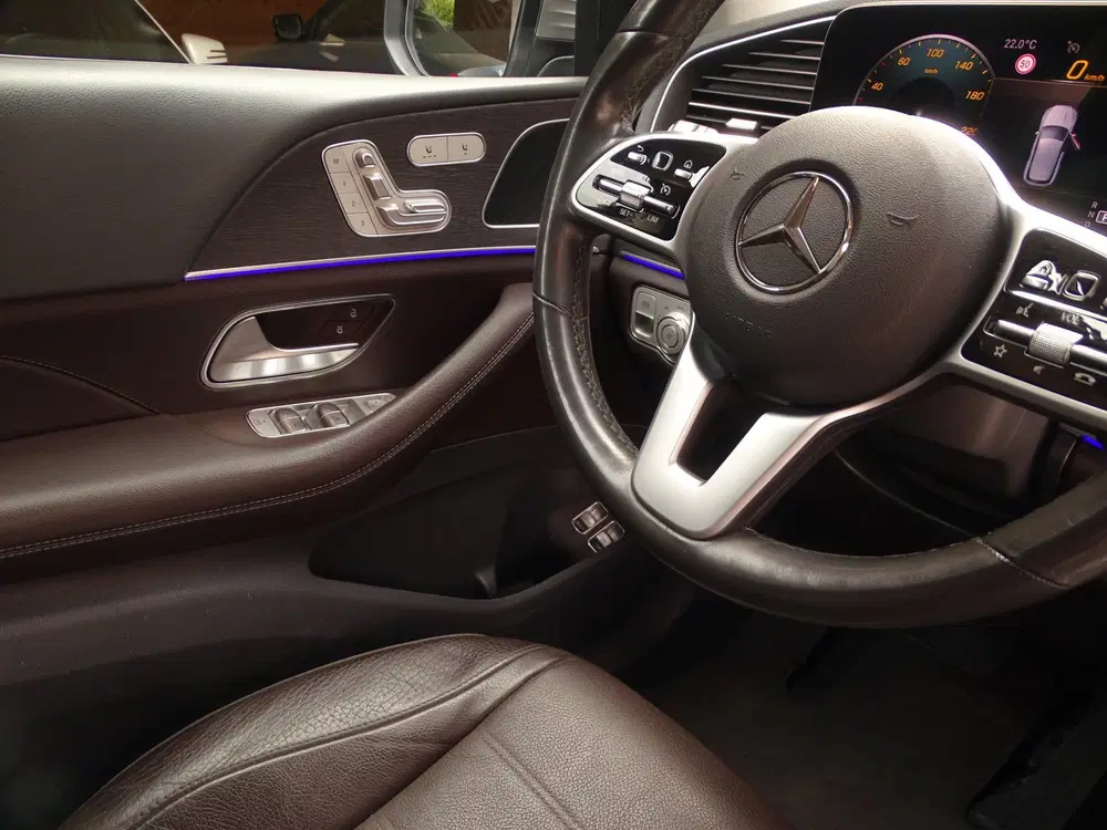 Mercedes-Benz GLE uit 2020, foto 12