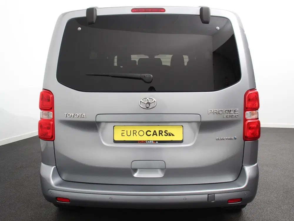 Toyota Proace Luxury L2 8persoons PERSONENBUS uit 2022, foto 5