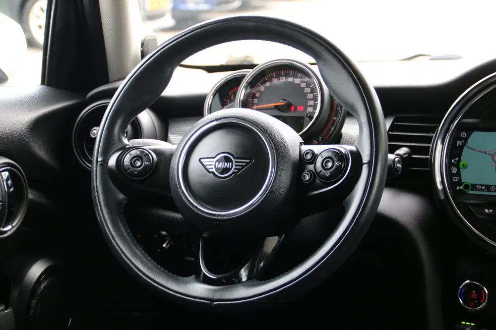 Mini Cooper 1.5 Cooper Dalston Edition NL-AUTO NAP uit 2020, foto 12