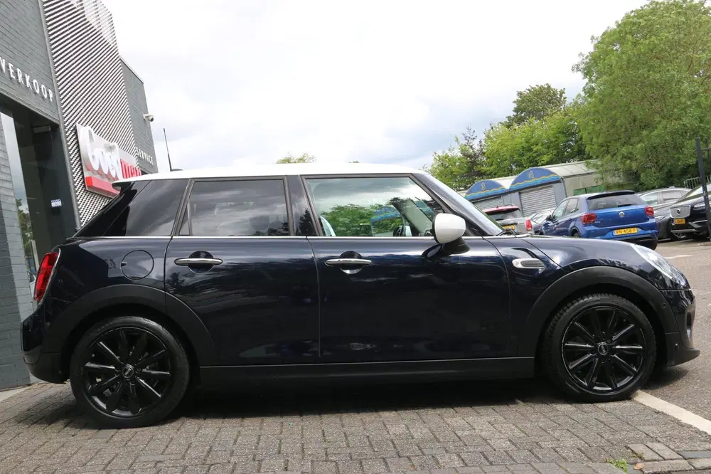 Mini Cooper 1.5 Cooper Dalston Edition NL-AUTO NAP uit 2020, foto 7