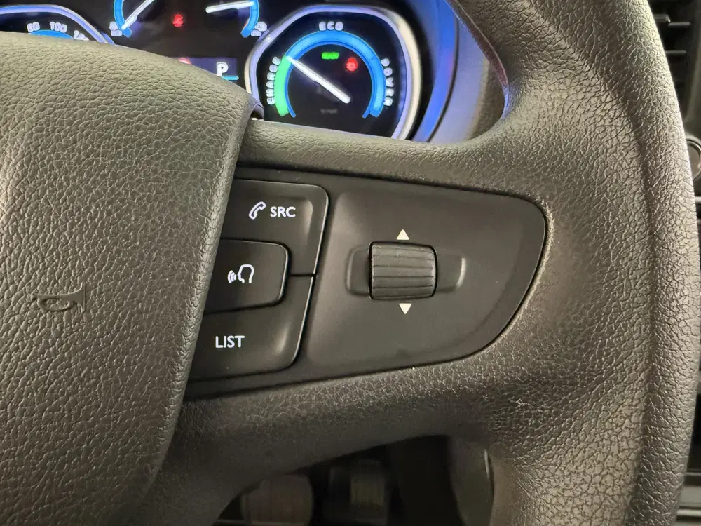 Toyota Proace Professional Extra Range 75 kW uit 2023, foto 16