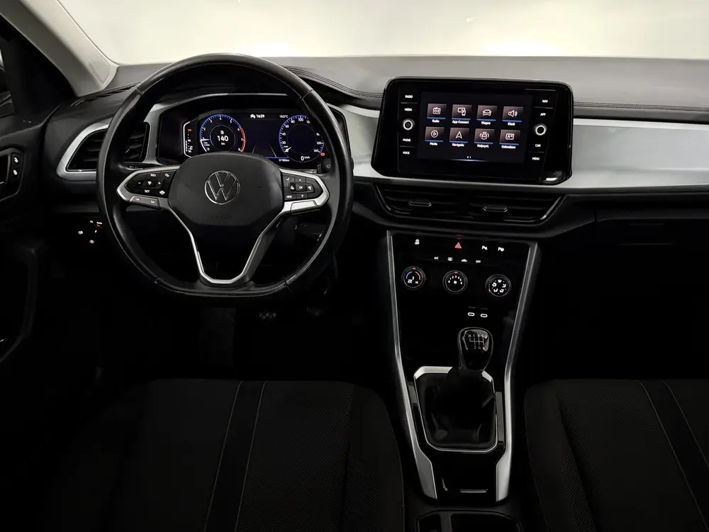 Volkswagen T-Roc 1.0 TSI Life Apple carplay, Parkeersensoren uit 2022, foto 11