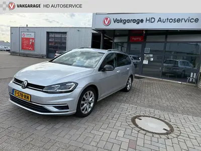 Volkswagen Golf Variant 1.0 TSI BlueMotion Technology uit 2019