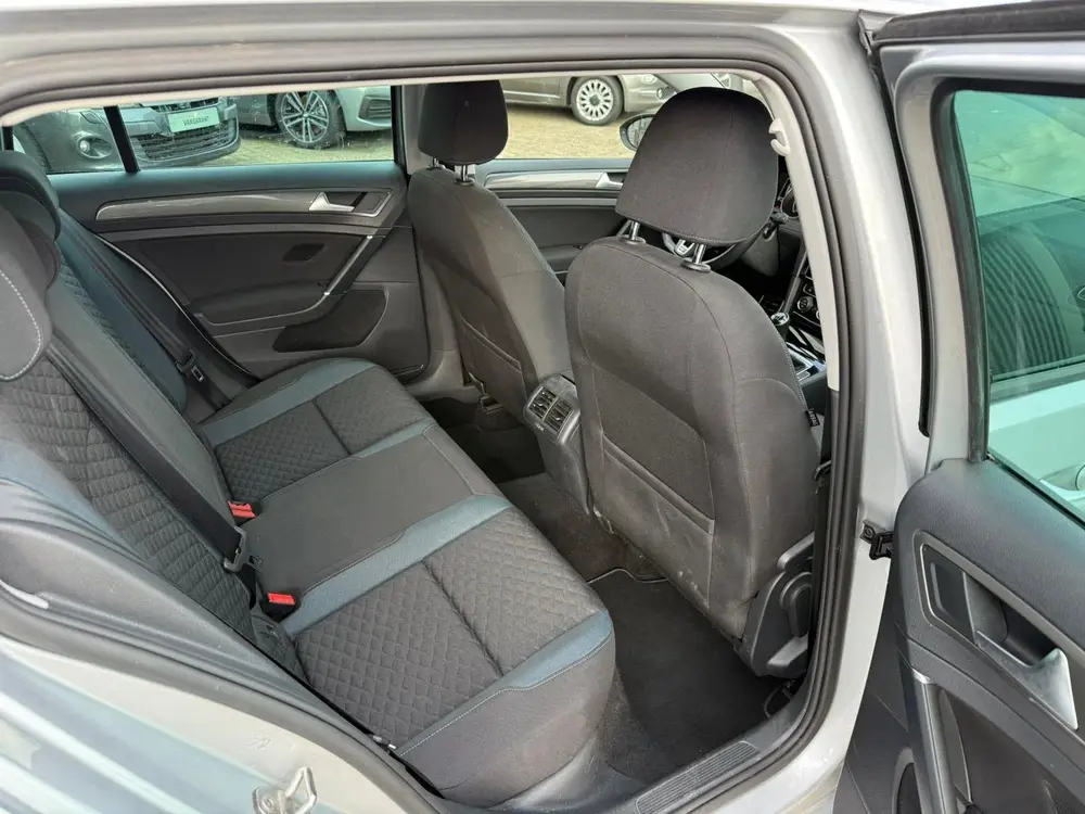 Volkswagen Golf Variant 1.0 TSI BlueMotion Technology uit 2019, foto 12