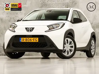 Toyota Aygo 1.0 VVT-i MT Play (APPLE CARPLAY uit 2023
