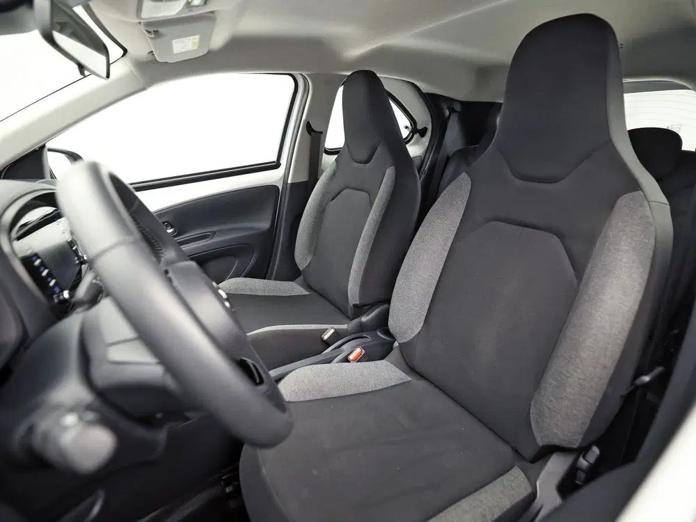 Toyota Aygo 1.0 VVT-i MT Play (APPLE CARPLAY uit 2023, foto 13