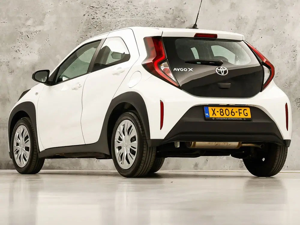 Toyota Aygo 1.0 VVT-i MT Play (APPLE CARPLAY uit 2023, foto 3