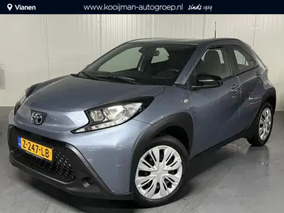 Toyota Aygo X 1.0 VVT-i MT Play Draadloze Carplay uit 2024