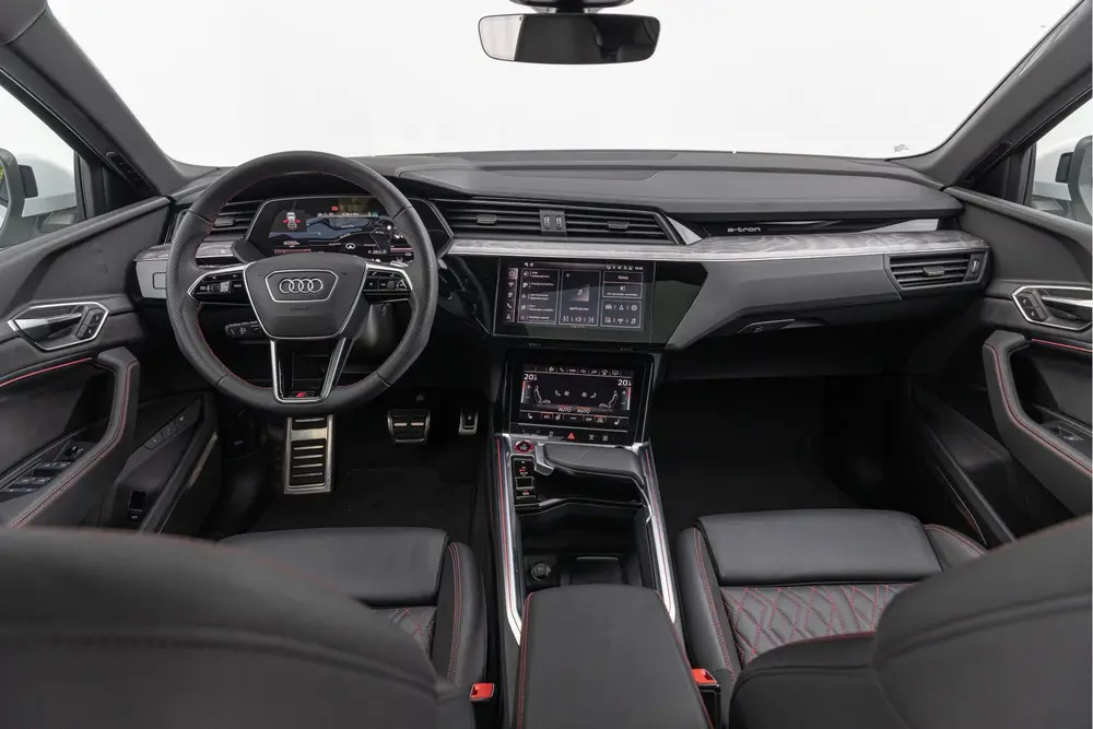 Audi Q8 SQ8 503pk Quattro 115 kWh Pano S-st uit 2024, foto 5