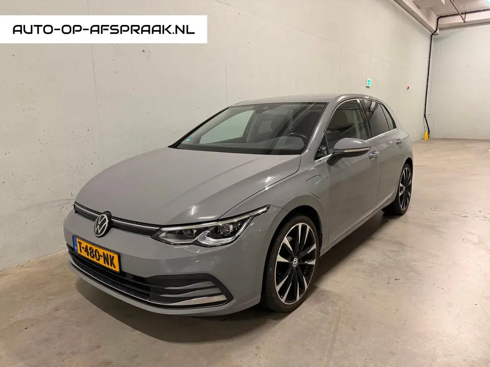 Volkswagen Golf 1.4 eHybrid Style Nav Camera Stoelv. Cruise uit 2020, foto 4
