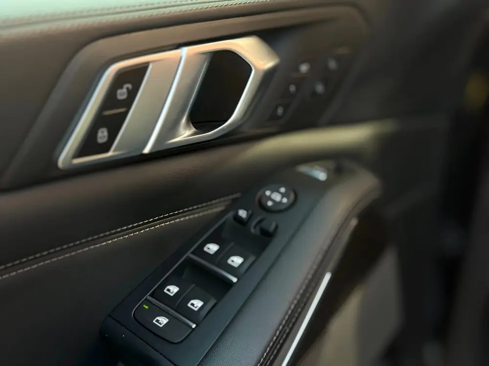 BMW X5 XDrive45e High Executive uit 2021, foto 10