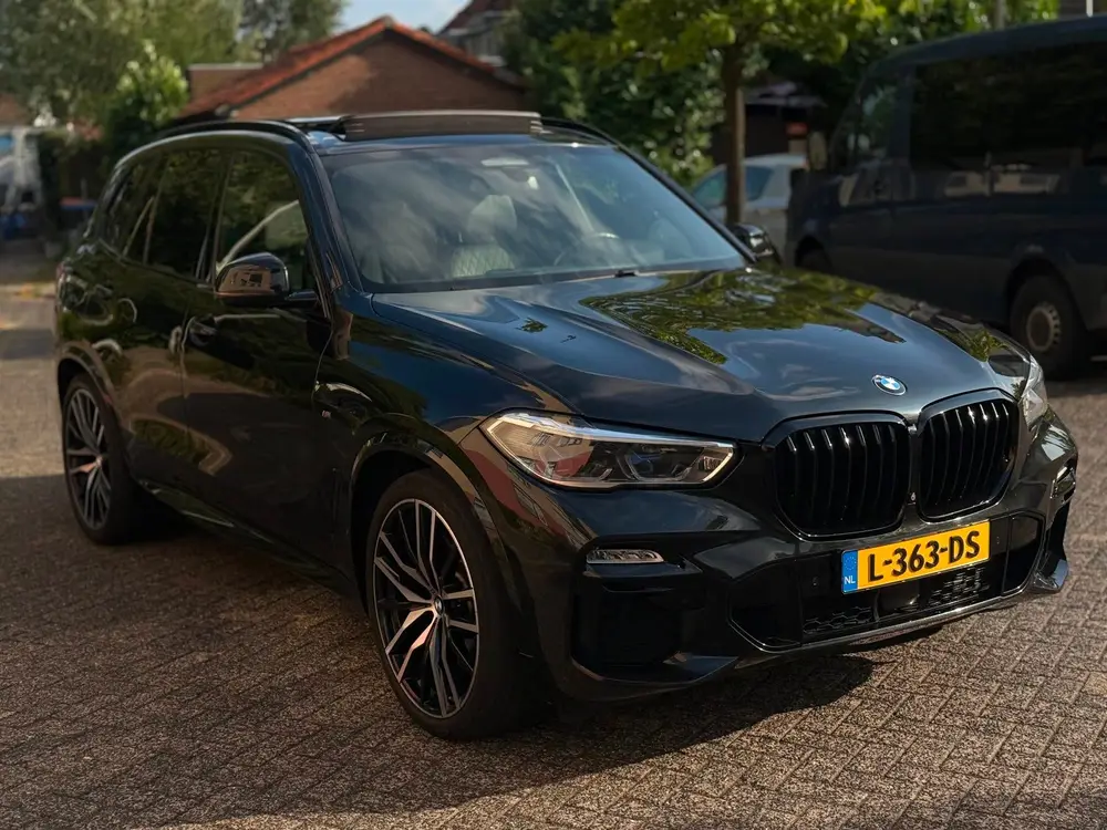 BMW X5 XDrive45e High Executive uit 2021, foto 3