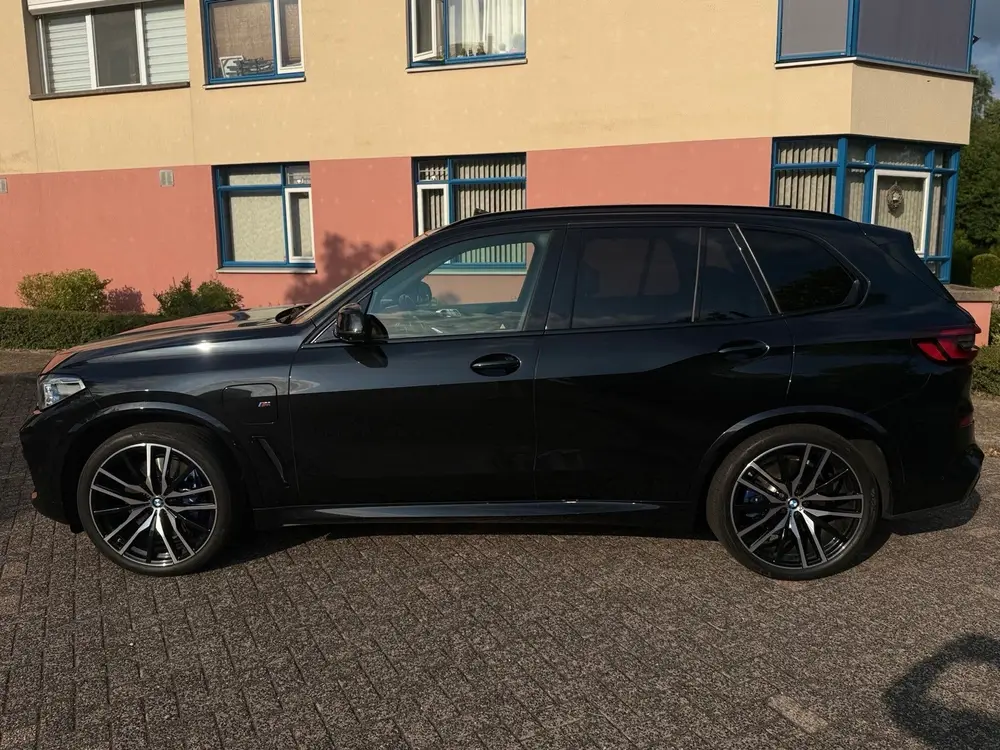 BMW X5 XDrive45e High Executive uit 2021, foto 8