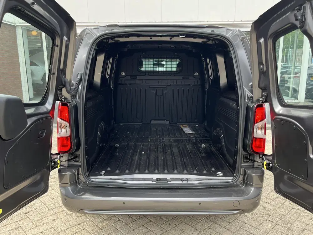 Toyota Proace City 1.5 D-4D Prof Long uit 2024, foto 15