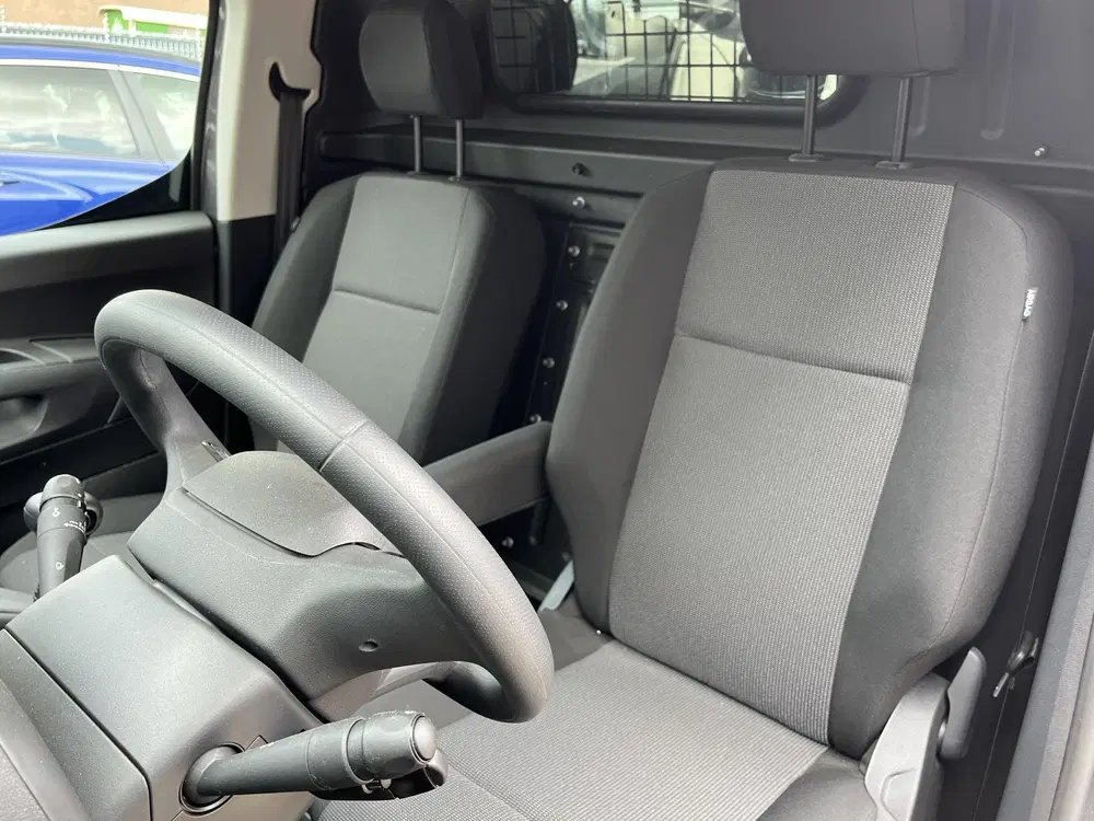 Toyota Proace City 1.5 D-4D Prof Long uit 2024, foto 19