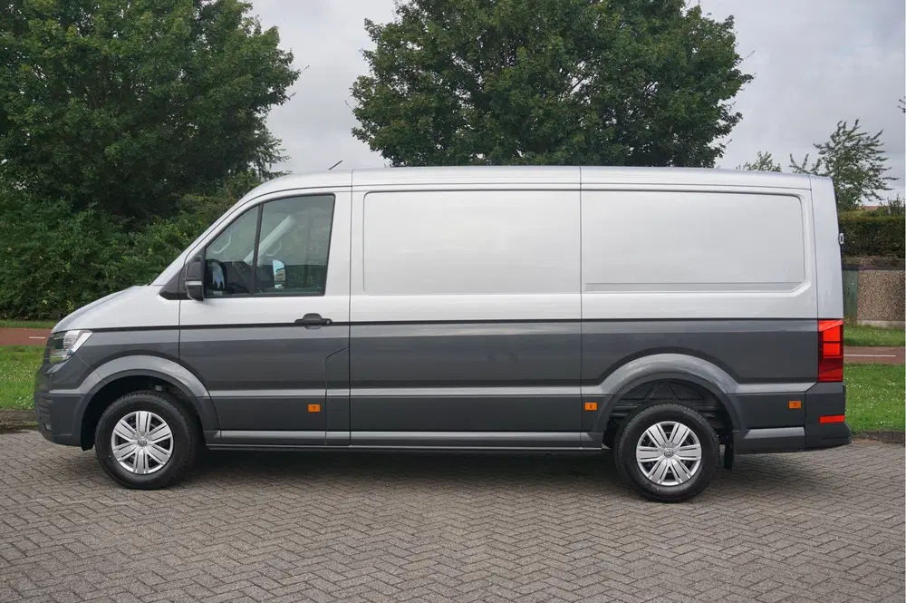 Volkswagen Crafter 35 177PK L3H2 AUT BPM VRIJ Navi uit 2024, foto 2