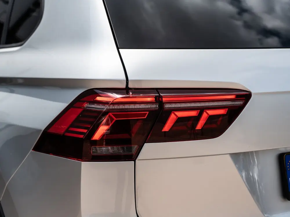 Volkswagen Tiguan 1.5 TSI 150PK DSG R-Line Business+ | Pano uit 2022, foto 13