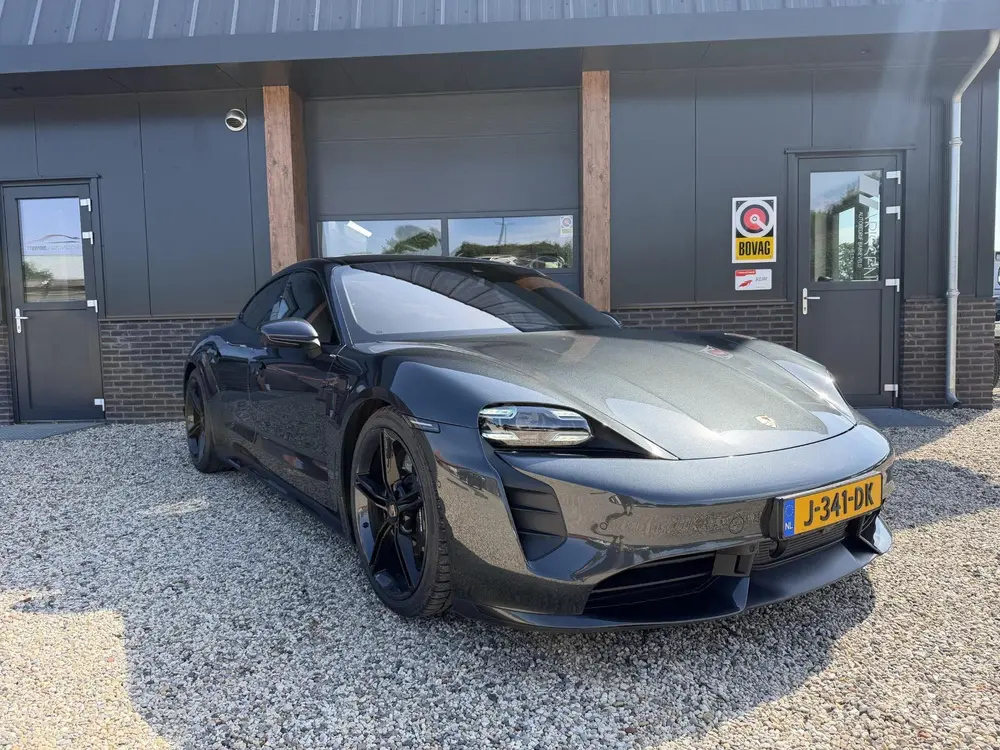 Porsche Taycan Turbo 93 kWh Dealer onderhouden 625PK 95% uit 2020, foto 3