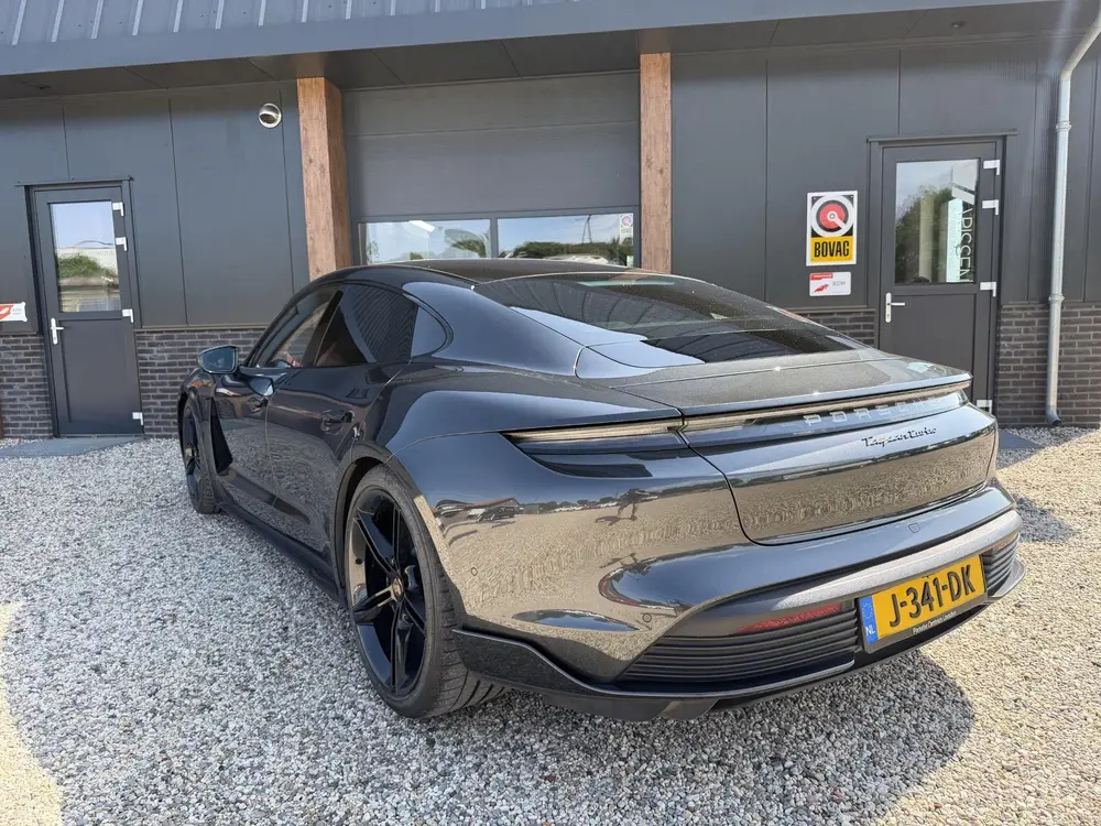 Porsche Taycan Turbo 93 kWh Dealer onderhouden 625PK 95% uit 2020, foto 7