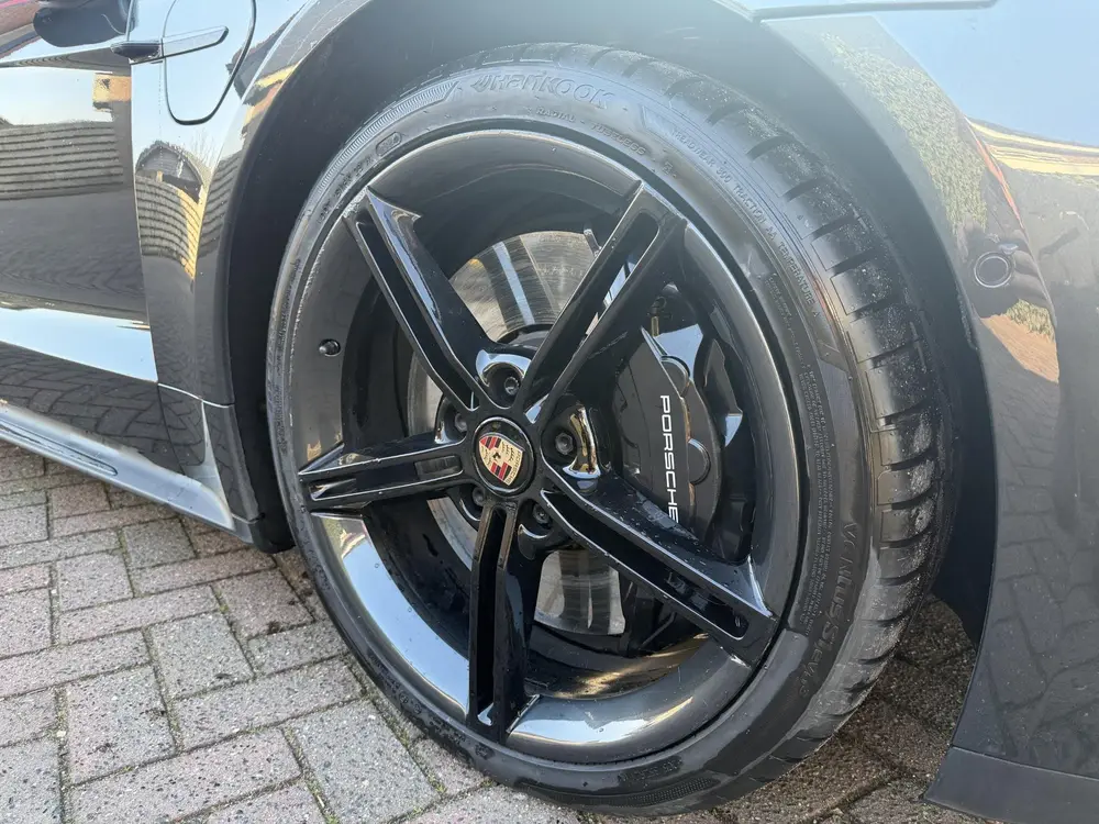 Porsche Taycan Turbo 93 kWh Dealer onderhouden 625PK 95% uit 2020, foto 9