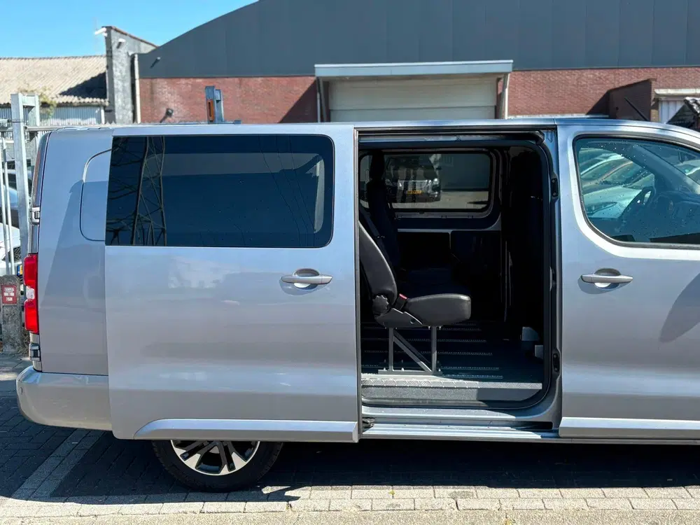 Opel Vivaro 2.0 CDTI L3H1 Innovation 5+1 uit 2022, foto 17