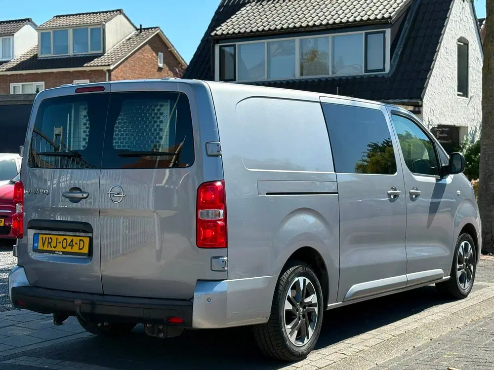 Opel Vivaro 2.0 CDTI L3H1 Innovation 5+1 uit 2022, foto 18