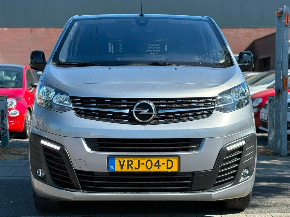 Opel Vivaro 2.0 CDTI L3H1 Innovation 5+1 uit 2022, foto 2
