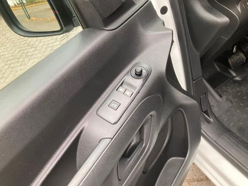 Citroën Berlingo Citroen Ë-Berlingo Club 50 kWh Electrische uit 2022, foto 20