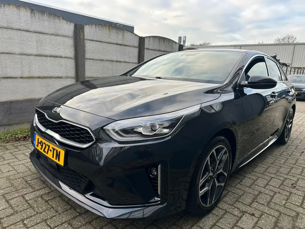 Kia ProCeed 1.0 T-GDI GT-Line CLIMA uit 2020, foto 2