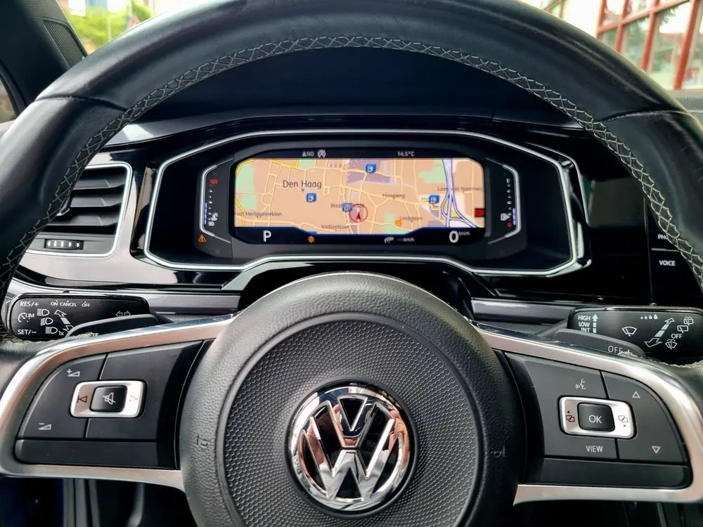 Volkswagen POLO 1.0 TSI R-Line Dsg Pano keyless Virt.dash uit 2019, foto 10