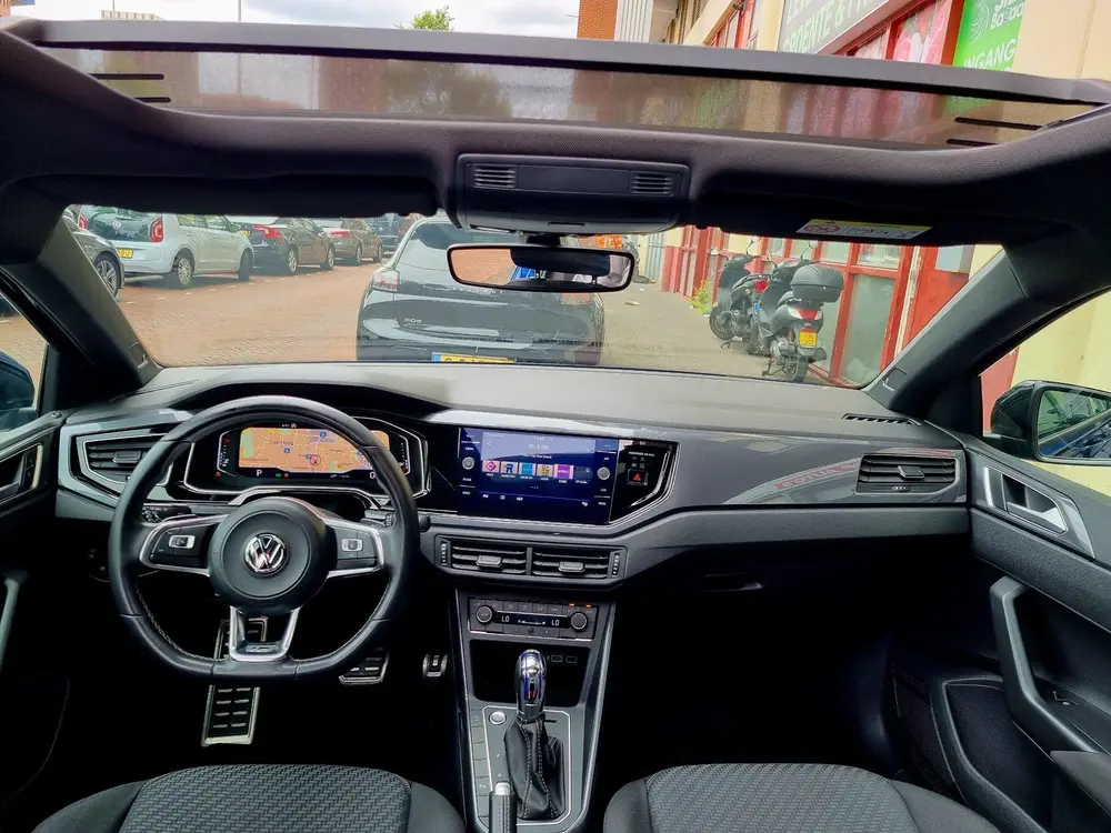 Volkswagen POLO 1.0 TSI R-Line Dsg Pano keyless Virt.dash uit 2019, foto 13