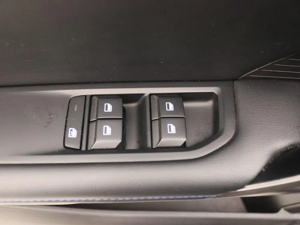 MG MG4 Comfort 64 kWh uit 2023, foto 18