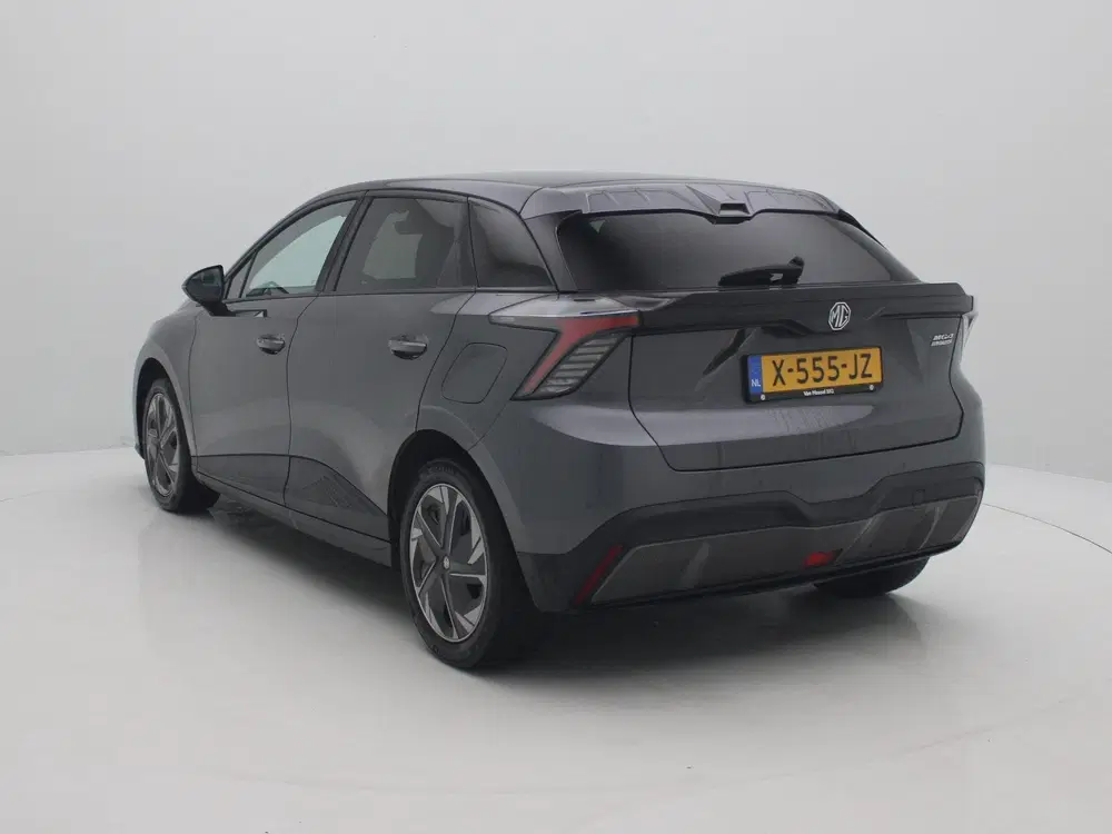 MG MG4 Comfort 64 kWh uit 2023, foto 2